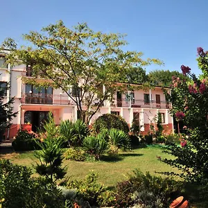 Guest house Secret Garden House